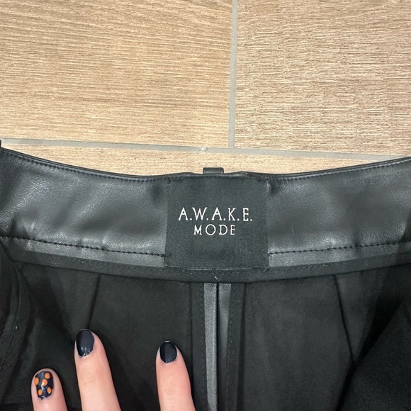 A.W.A.K.E. Mode Black Leather Pants - Picture 3 of 4